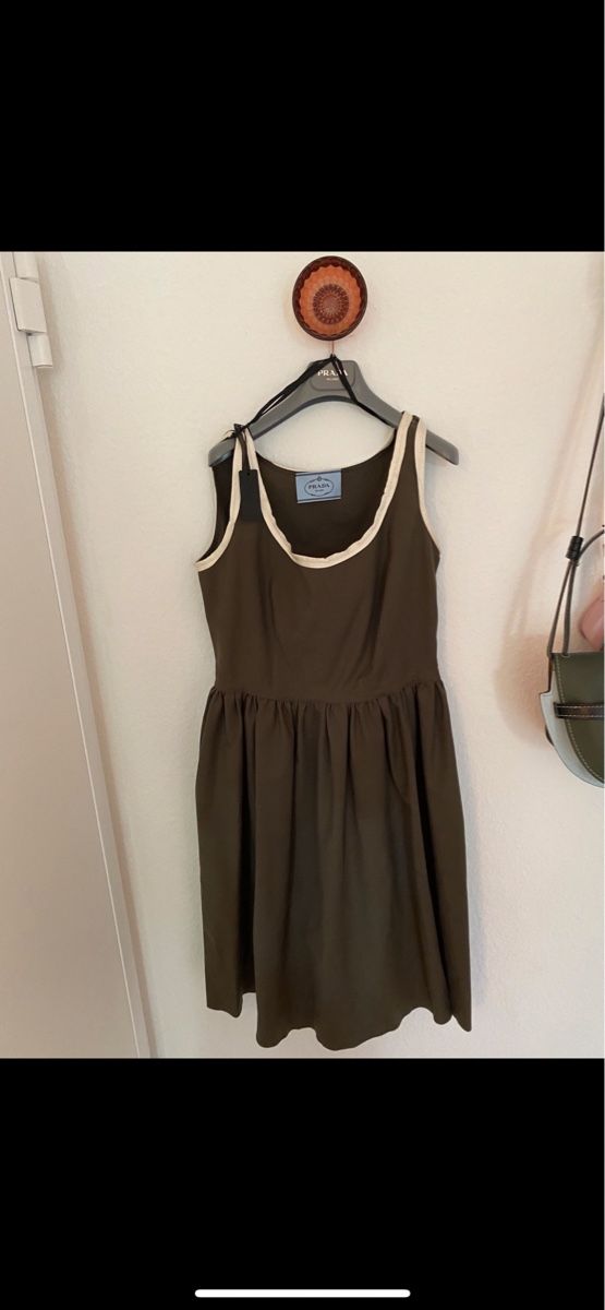 Prada Vestiti: Prada Wunderschönes Kleid! Neu! – Nuovo (secondo la descrizione) da Fruthwilen venduto da Mariya13 6