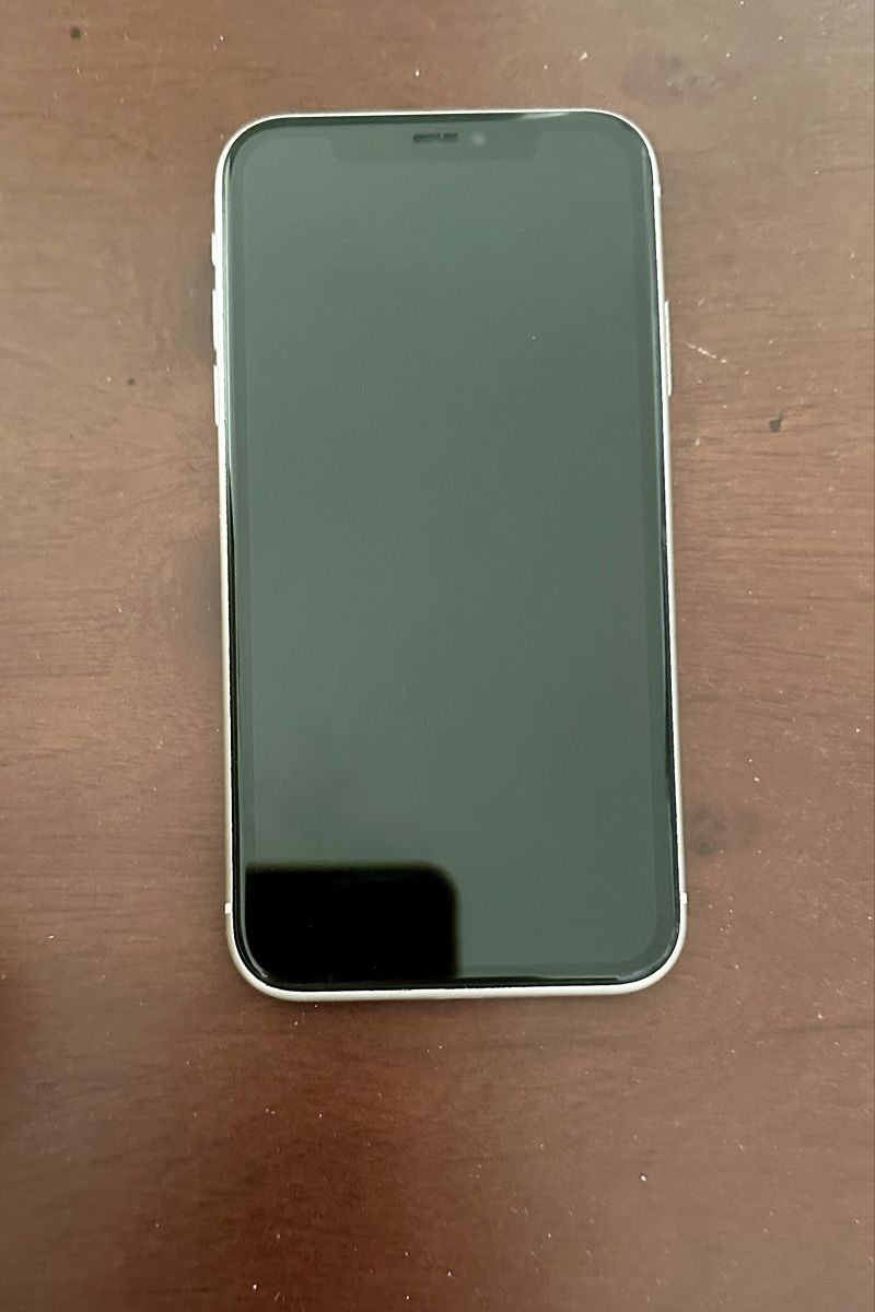 Apple Telefoni cellulari / Smartphones: iPhone 11 64 GB mit Originalverpackung – Usato da Genestrerio venduto da Demis27 2