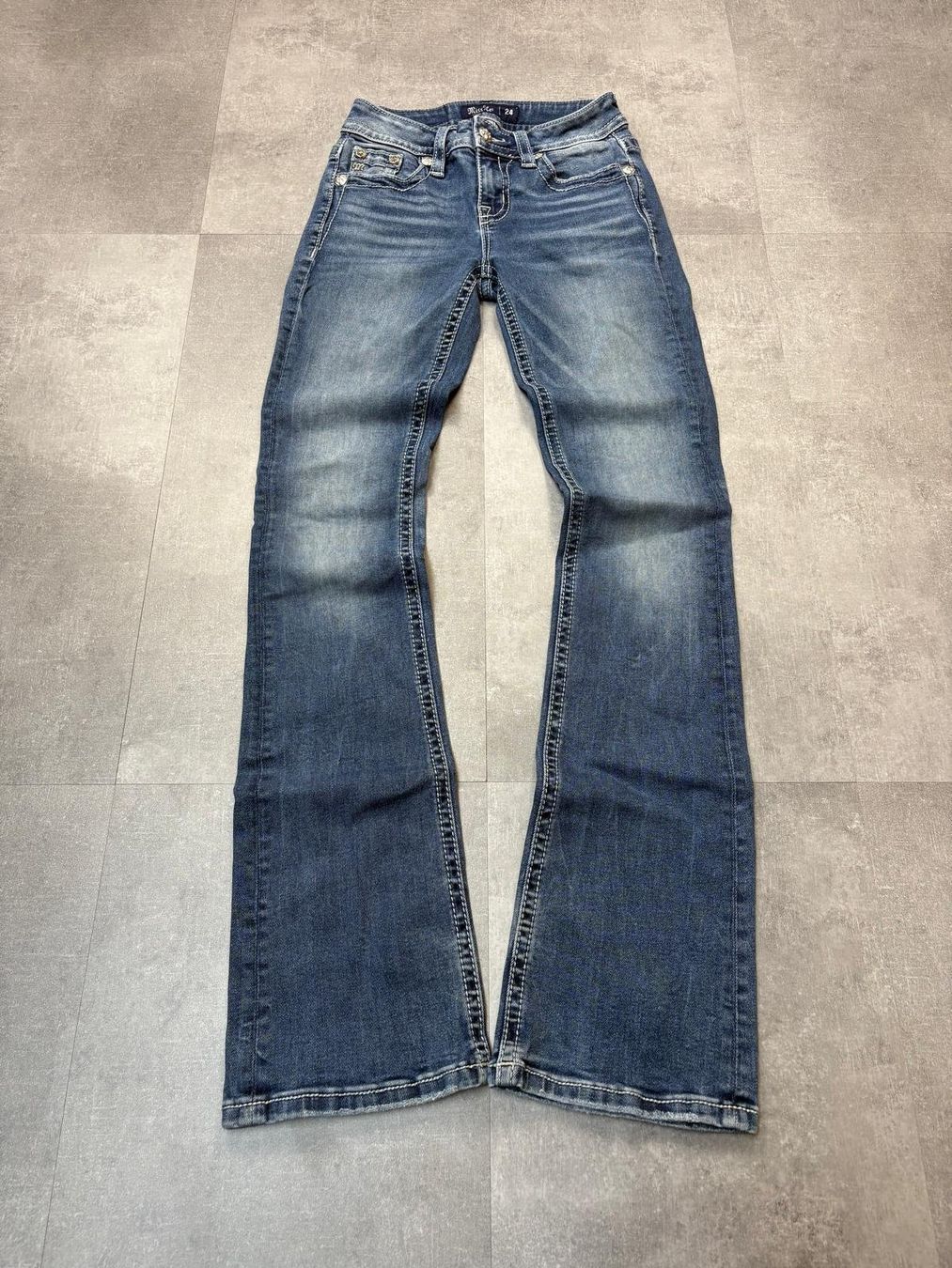 Jeans: Miss Me Bootcut Flared Jeans - Grösse XS/24 – Neu (gemäss Beschreibung) aus Werdenberg von hase.vintage 1