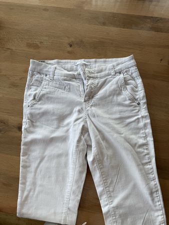 Weisse Sommerjeans, Grösse 36, neuwertig für den Sommer!