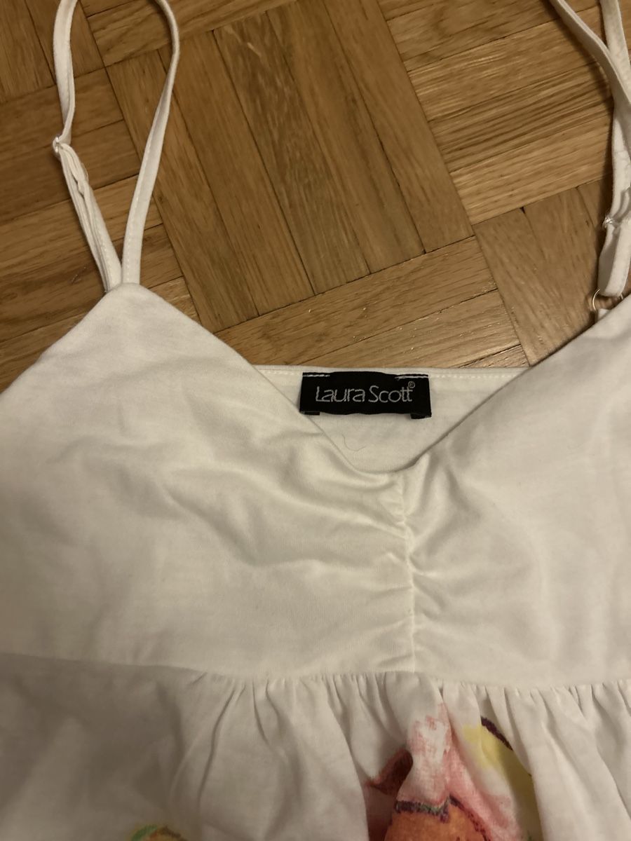 Top: Blumen Sommer Top – Nuovo (secondo la descrizione) da Zürich venduto da ori_9dcy 2