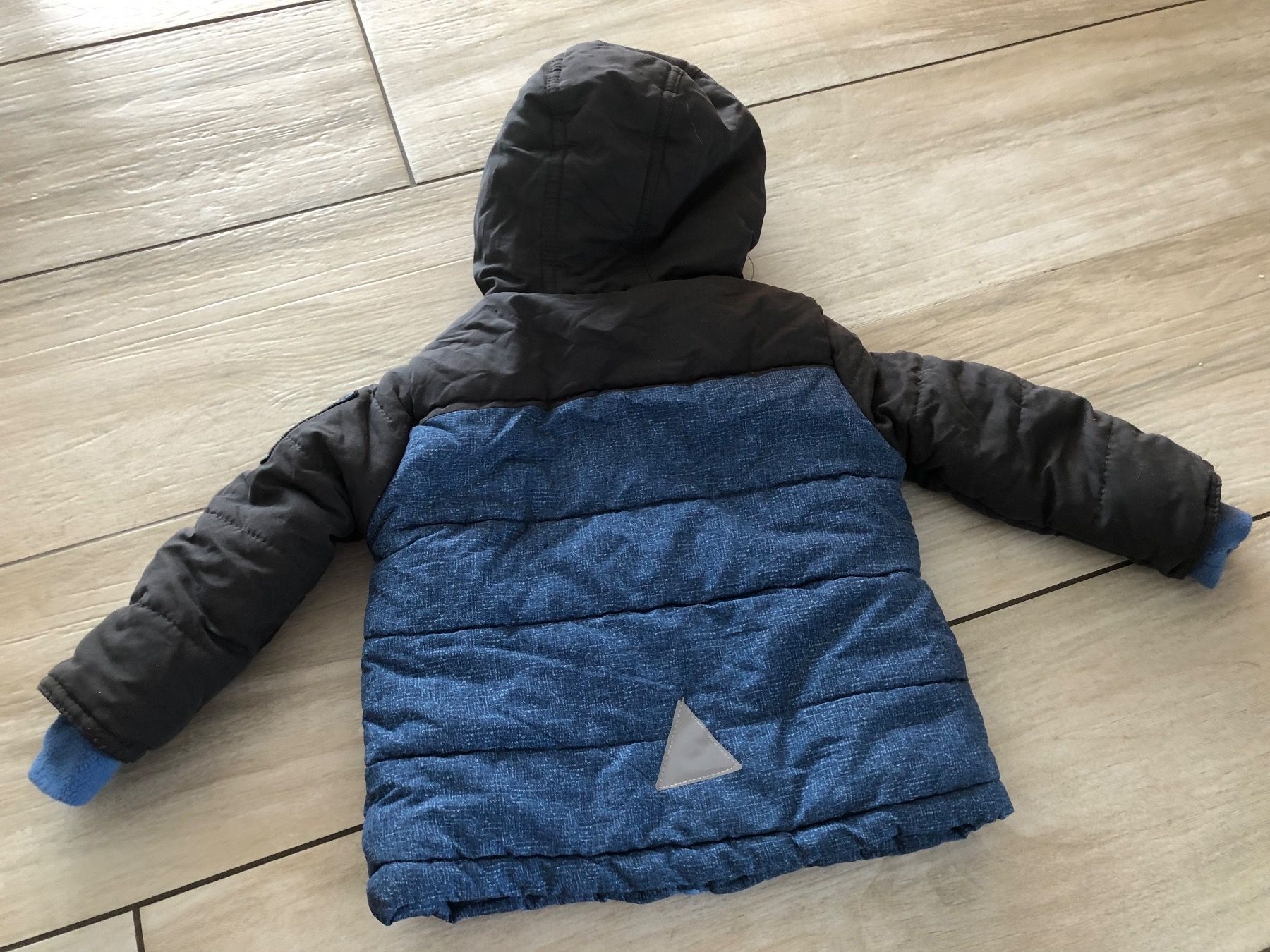 Jacken & Mäntel: Jacke warm Tiger 74 Gr 92 – Gebraucht aus Gelterkinden von Familienferien 1
