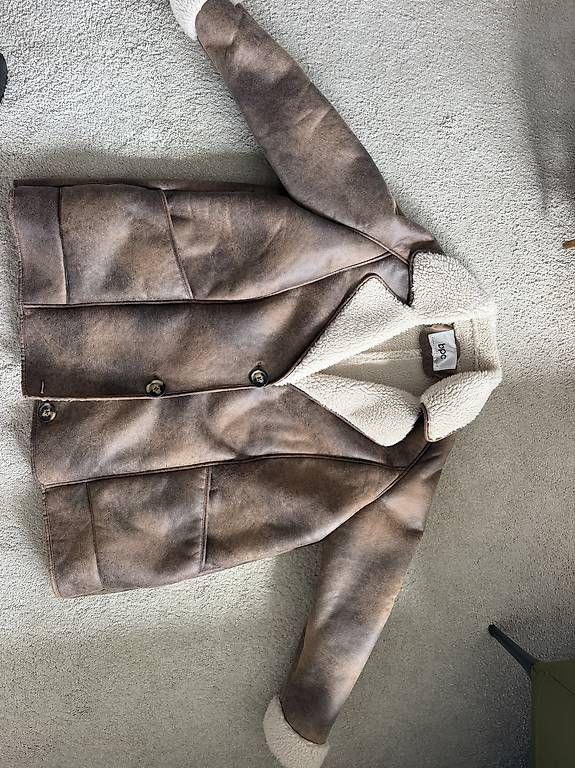 Jacken: Bomber Jacke – Neu (gemäss Beschreibung) aus Wangen ZH von alexia022