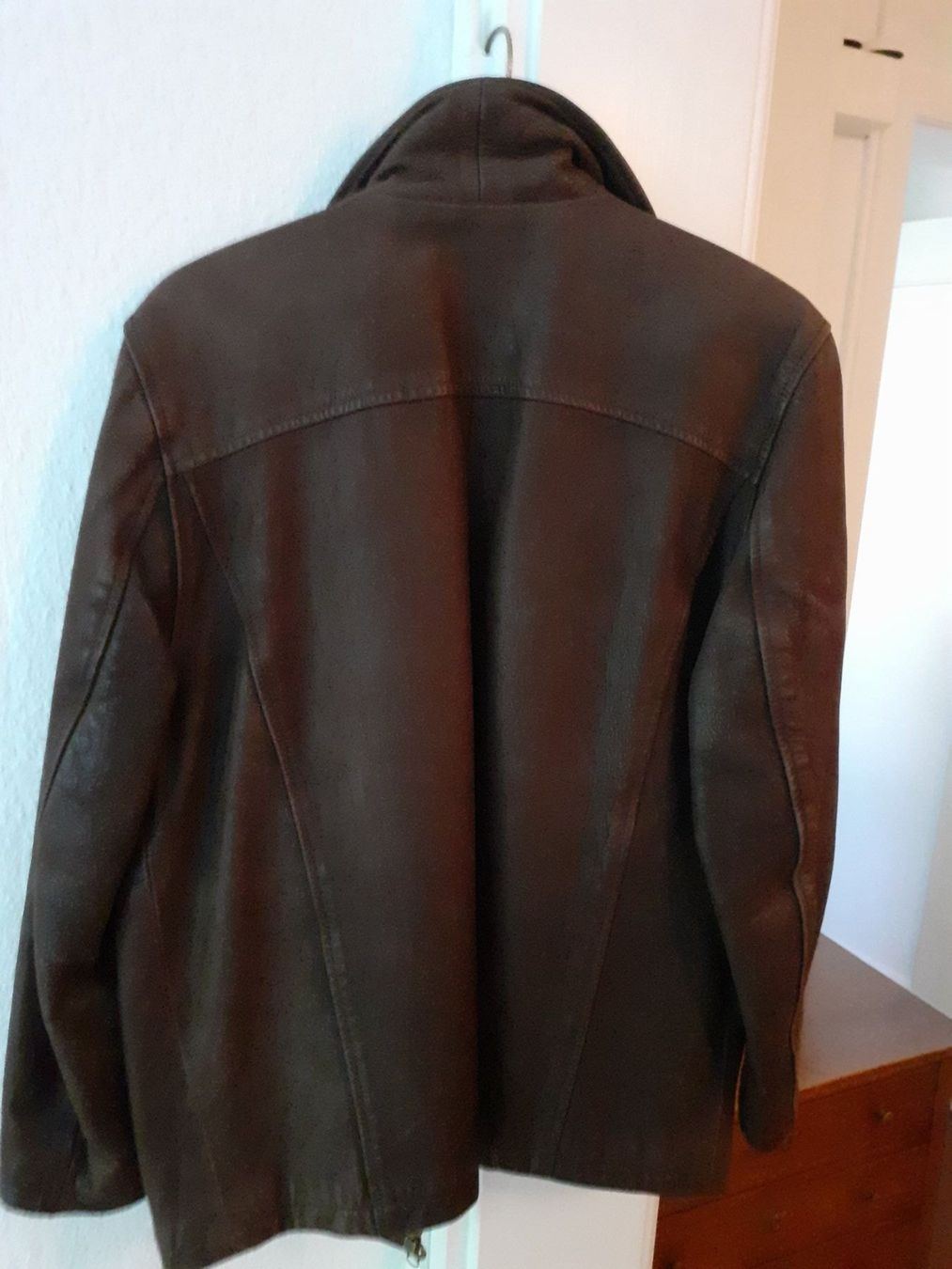 Esprit Jacken: Sportliche Lederjacke Marke Esprit – Gebraucht aus Basel von Christallina 1