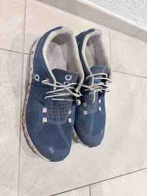 On Scarpe da donna: On Running Sneaker blau Grösse 40 – Usato da Rüti ZH venduto da Butterfly206cc