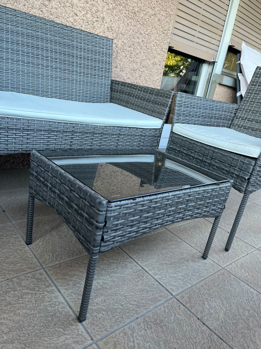 Set de table et chaises: Gartenmöbel Set 4-teilig – D'occasion à Zürich par mar_5gpw 1