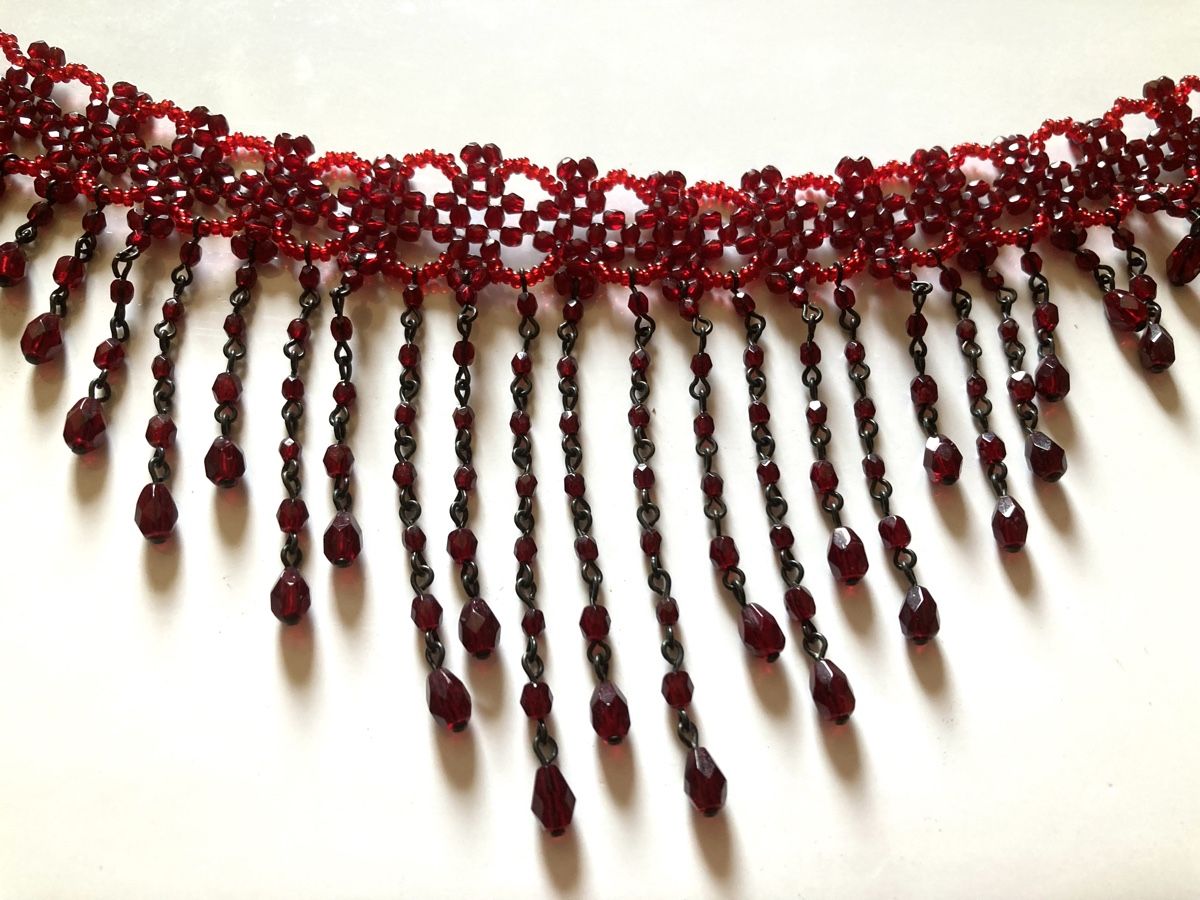 Colliers: Collier fausses perles rouge – Neuf avec emballage d'origine à Ardon par hel_2sxp 3