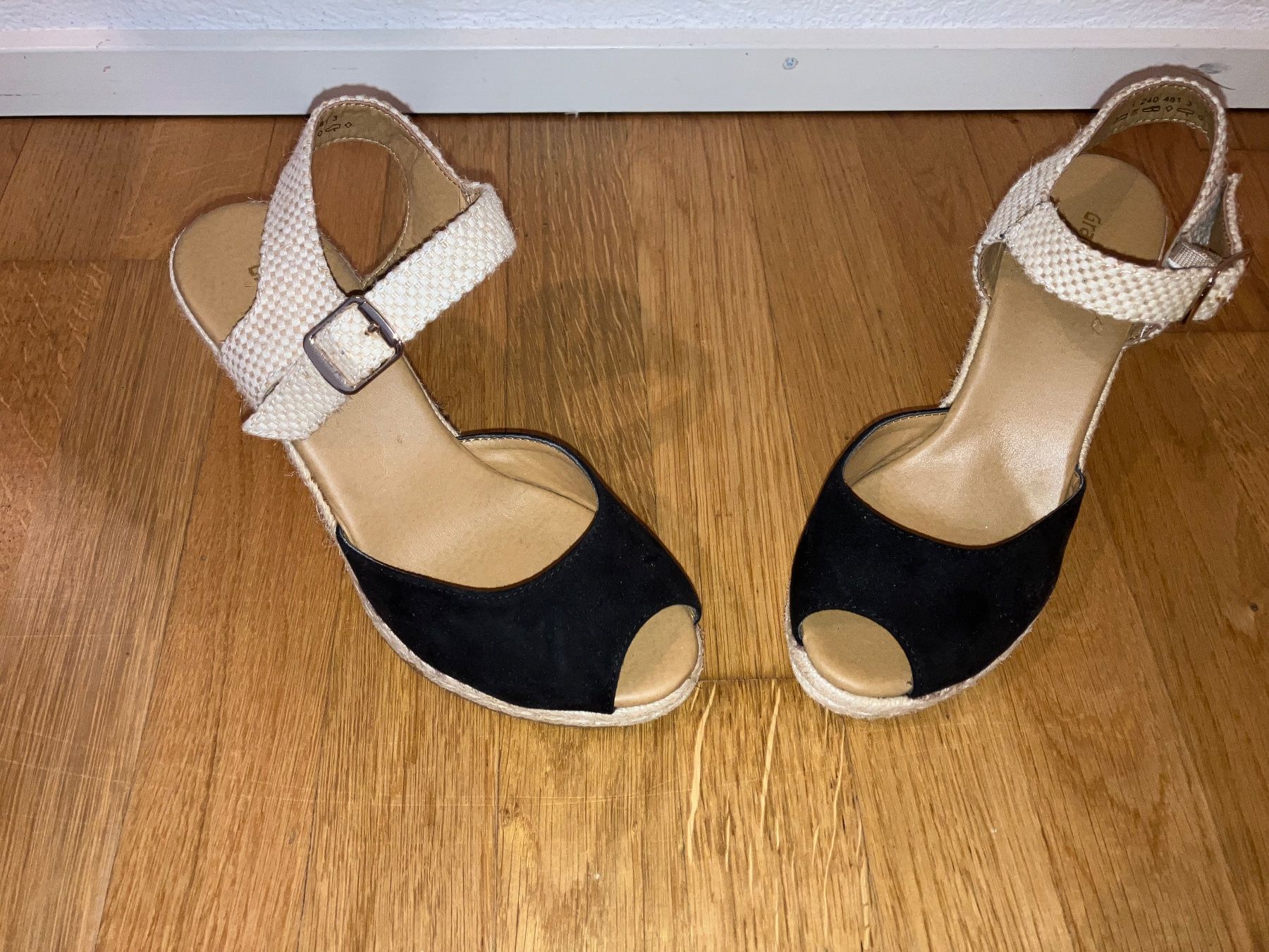 Scarpe da donna: Sommer-Damenschuhen, Grösse 36 – Usato da Zürich venduto da Dudu2020 4