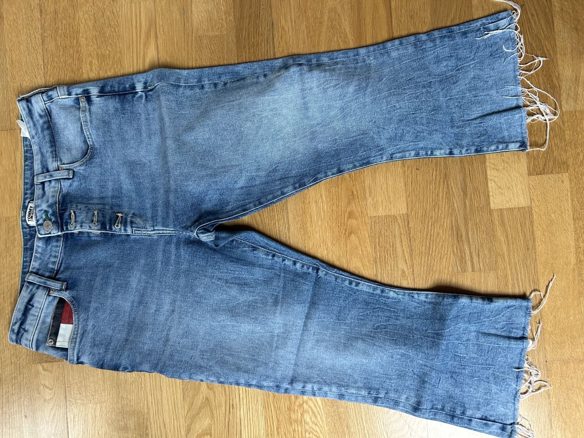 Tommy Hilfiger Jeans: Jeans Tommy sans ourlet – Usato da Daillens venduto da guisepa