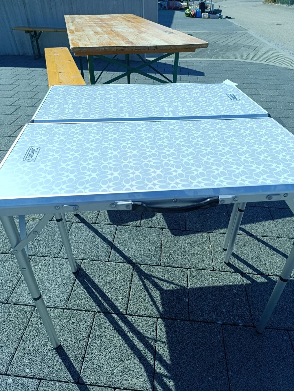 Tables: Campingtisch – D'occasion à Büsserach par Klibo 2