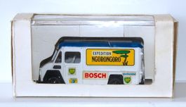 SCHÖNER USA GRUMMAN 1:43 MIT SEHR VIELEN DETAILS