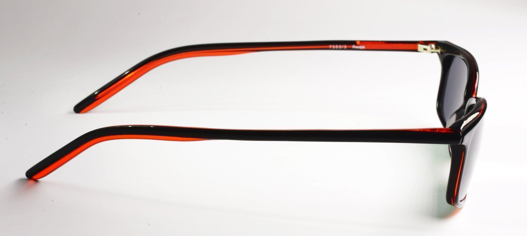 Occhiali & Lenti: Sonnenbrille Damen mit dunklem Filter – Nuovo e nell'imballaggio originale da Neerach venduto da i-style24 3