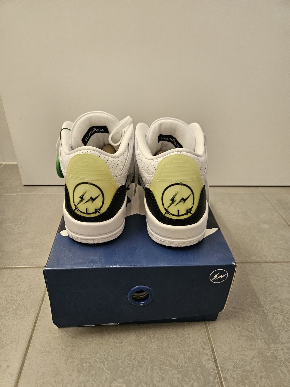 Jordan Scarpe da uomo: Jordan 3 Retro Fragment  – Nuovo e nell'imballaggio originale da camorino venduto da abenzo 3