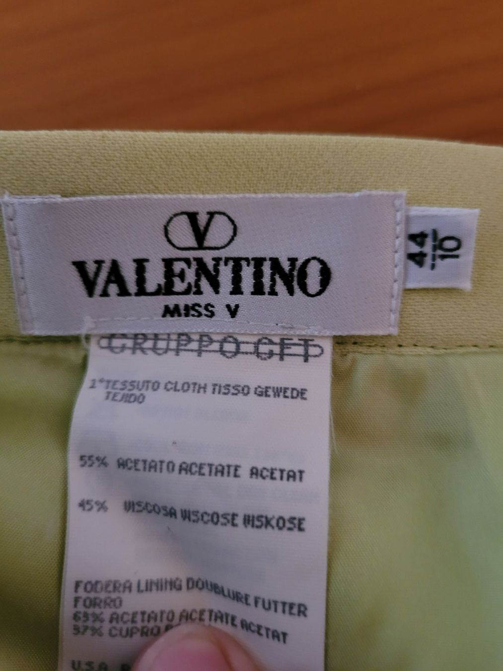 Valentino Giacche: VALENTINO Designer Jacke, Gr. 44, mit Jupe – Usato da Auslikon venduto da hera8331 6