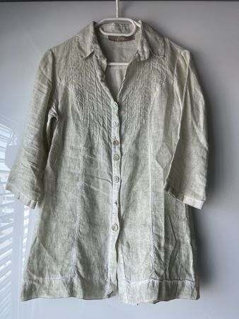 Bottega grünliche Leinen Tunika Bluse, Grösse S, M 36 38