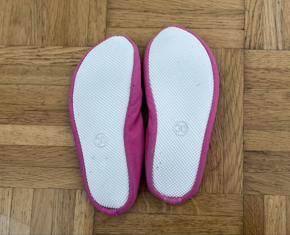 Chaussures filles: Turnschläppli 30 – D'occasion à Bern par Bettinaw76 1