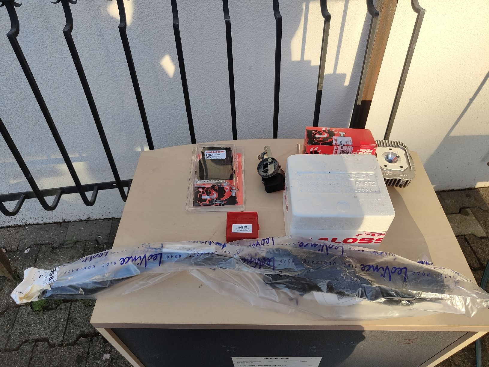 Malossi Parti ricambio per ciclomotori: Malossi Tuning-Set 43 mm | Piaggio SI, Bravo, Grillo – Nuovo (secondo la descrizione) da Ehrendingen venduto da Axe31