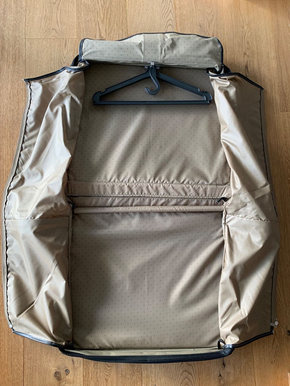 Samsonite Valigie: SAMSONITE Kleidersack wie NEU – Usato da Zug venduto da kuba1972 4