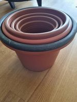 Töpfe aus Plastik