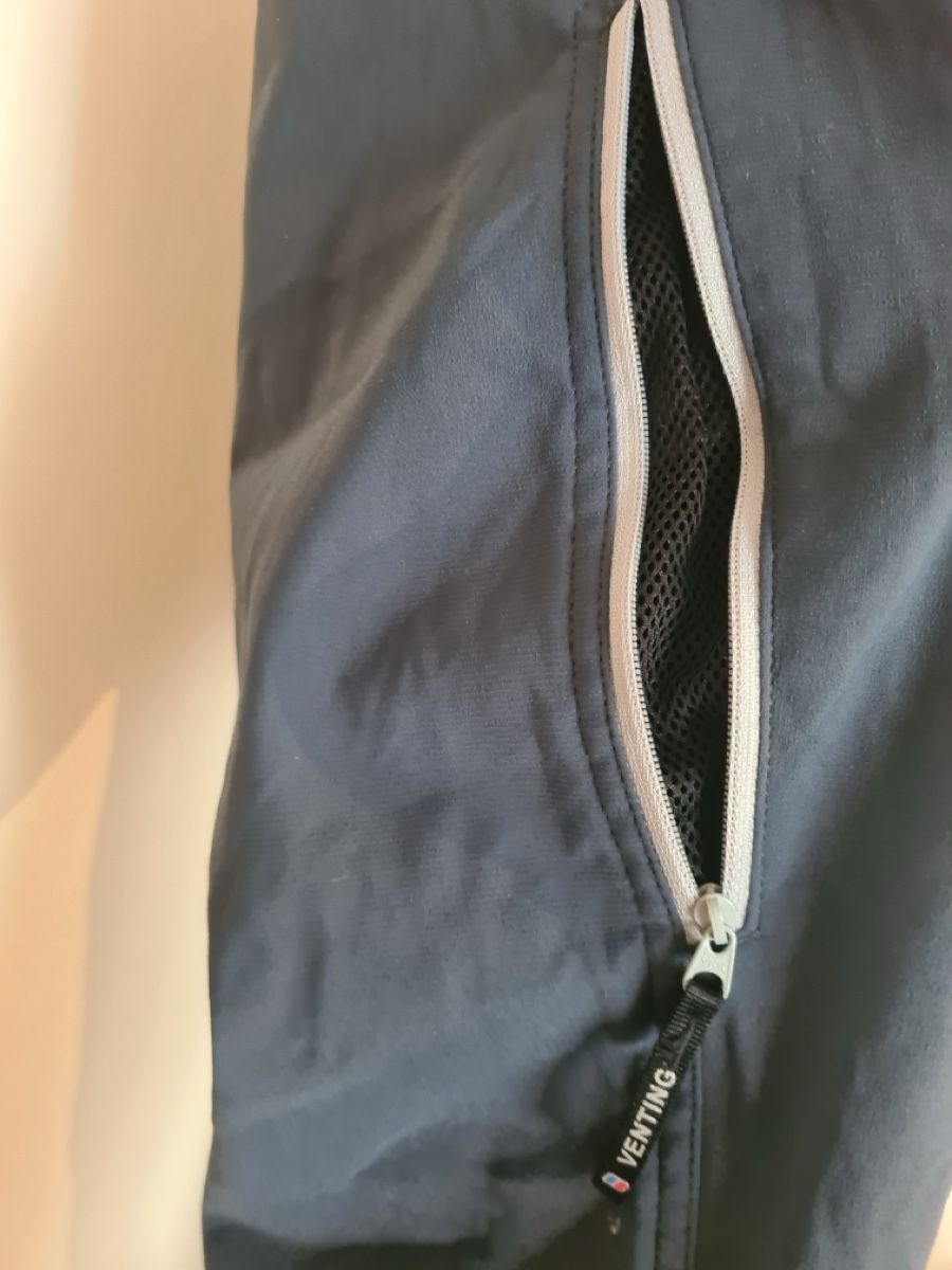 Berghaus Pantaloni: Skihose Berghaus Extrem Gr. 16 (Gr. 46) – Usato da Zürich venduto da nel_k752 2