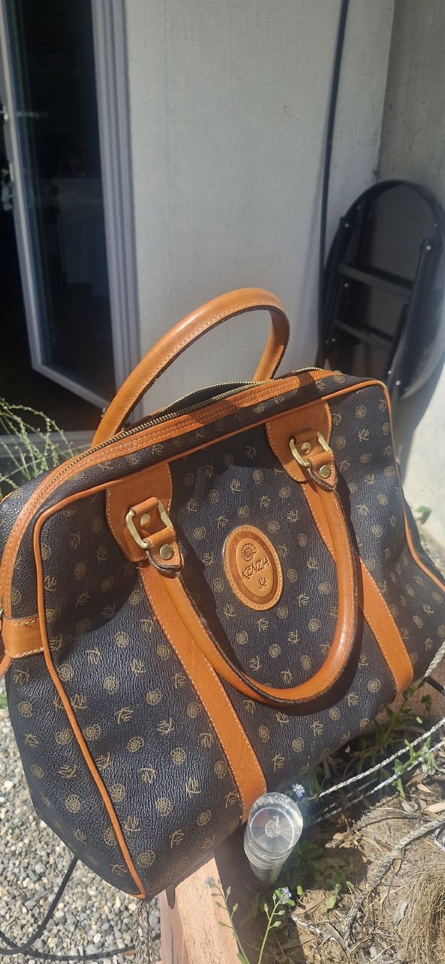 Taschen: Kenzia Tasche – Gebraucht aus Wohlen b. Bern von lau_7vcp 1