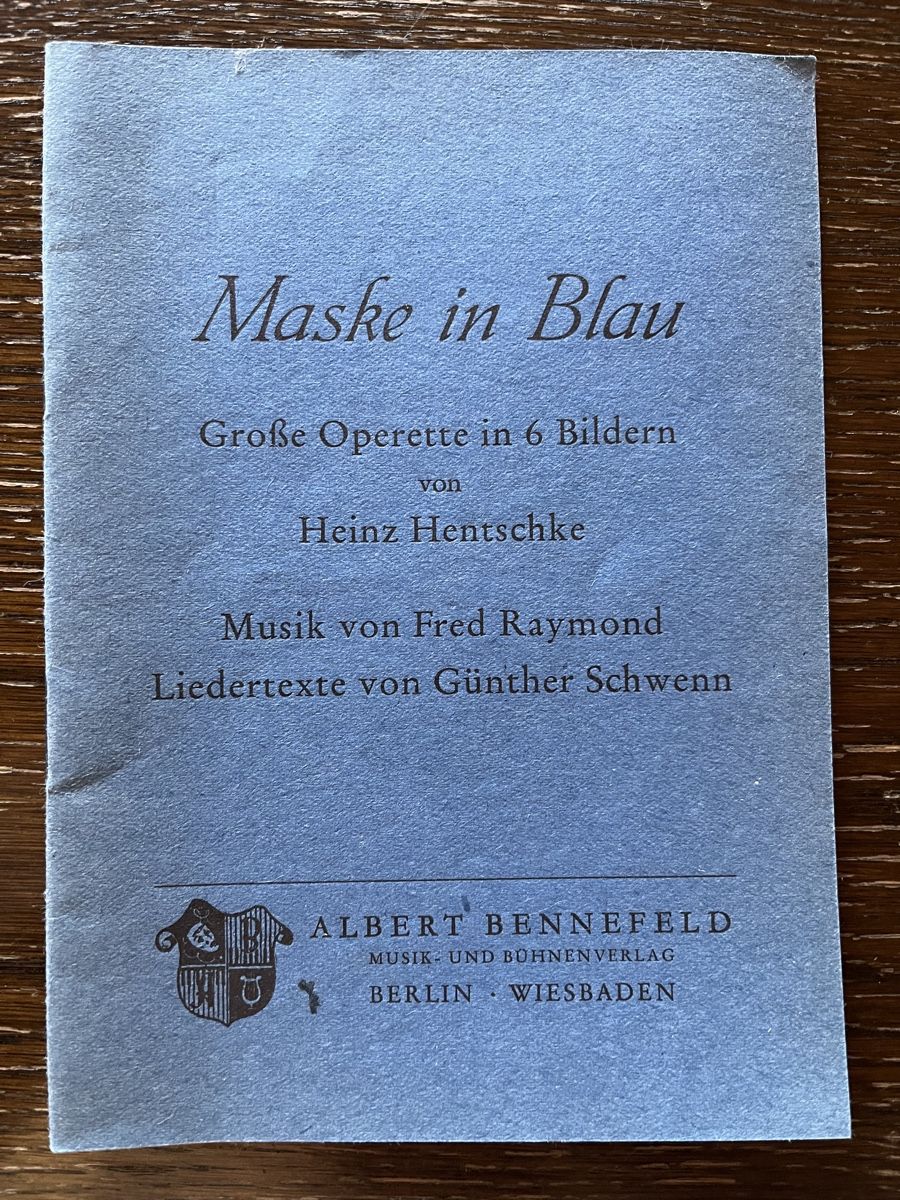 Libri: Maske in Blau - Operettenheft 1937 – Usato da Winterthur venduto da Mmagu