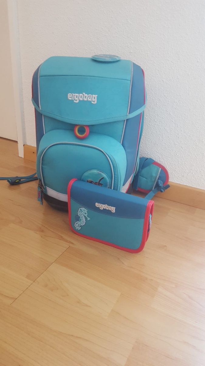 Ergobag Sacs & sacs à dos: Ergobag Schulthek mit gefülltem Etui – D'occasion à Affoltern am Albis par Avellanas