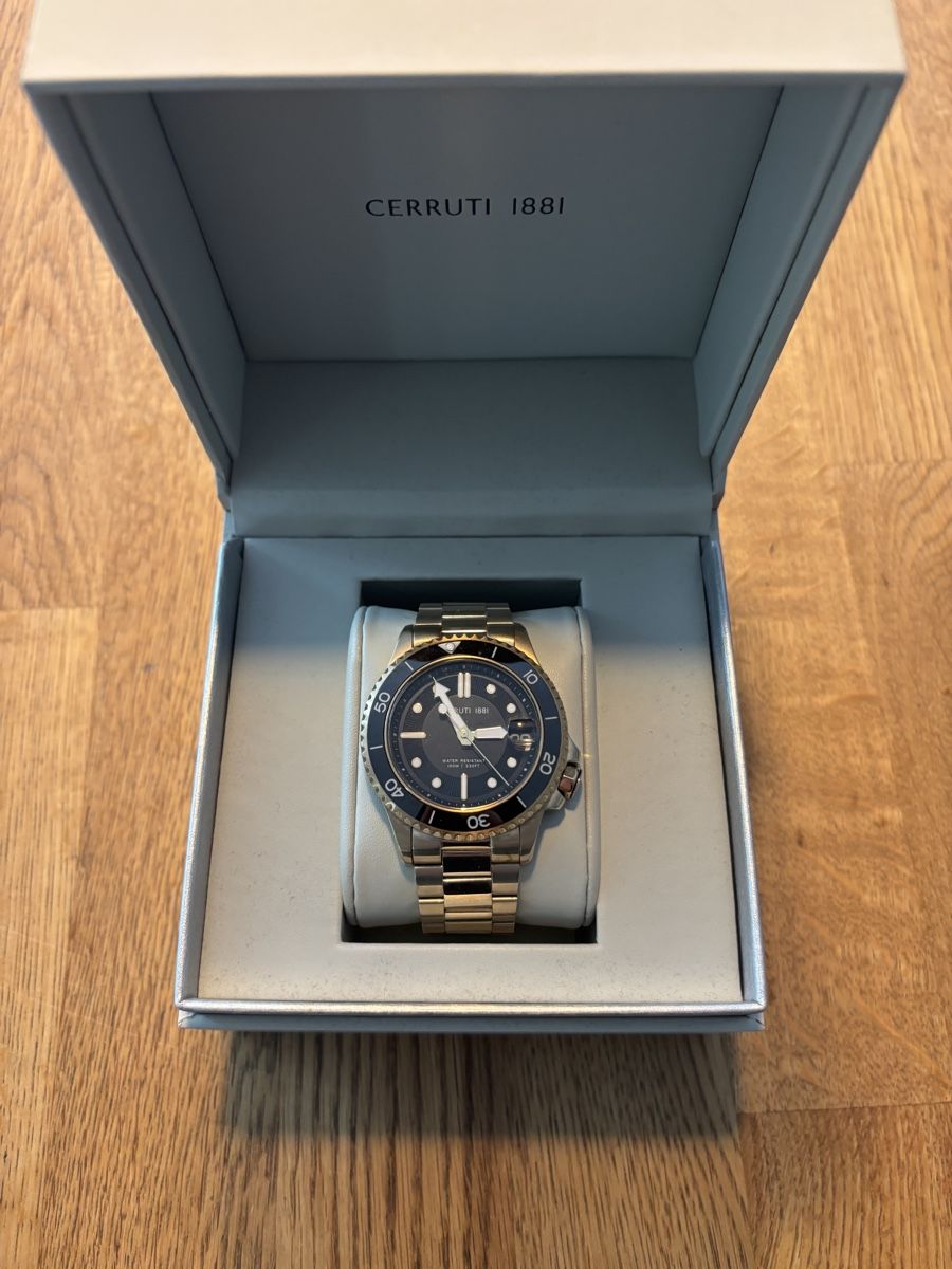 Cerruti Orologi: Cerruti Uhr  – Usato da Zofingen venduto da bacholi 2
