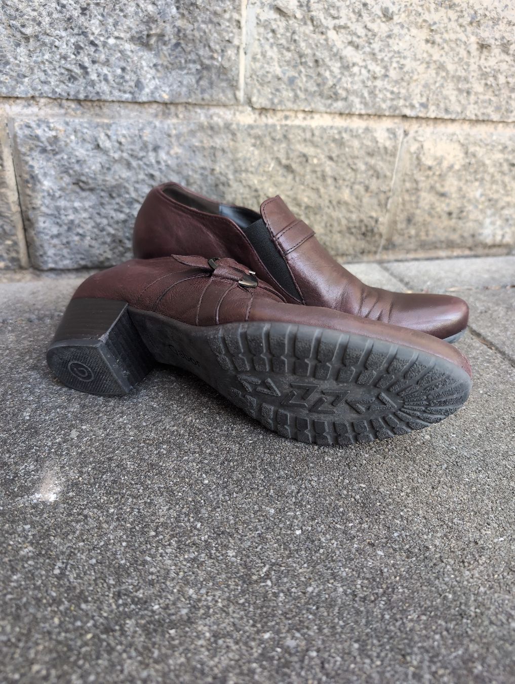 Scarpe da donna: Braune Lederschuhe Gr. 39 Absatzschuhe – Usato da Alberswil venduto da __colafroeschli__ 2