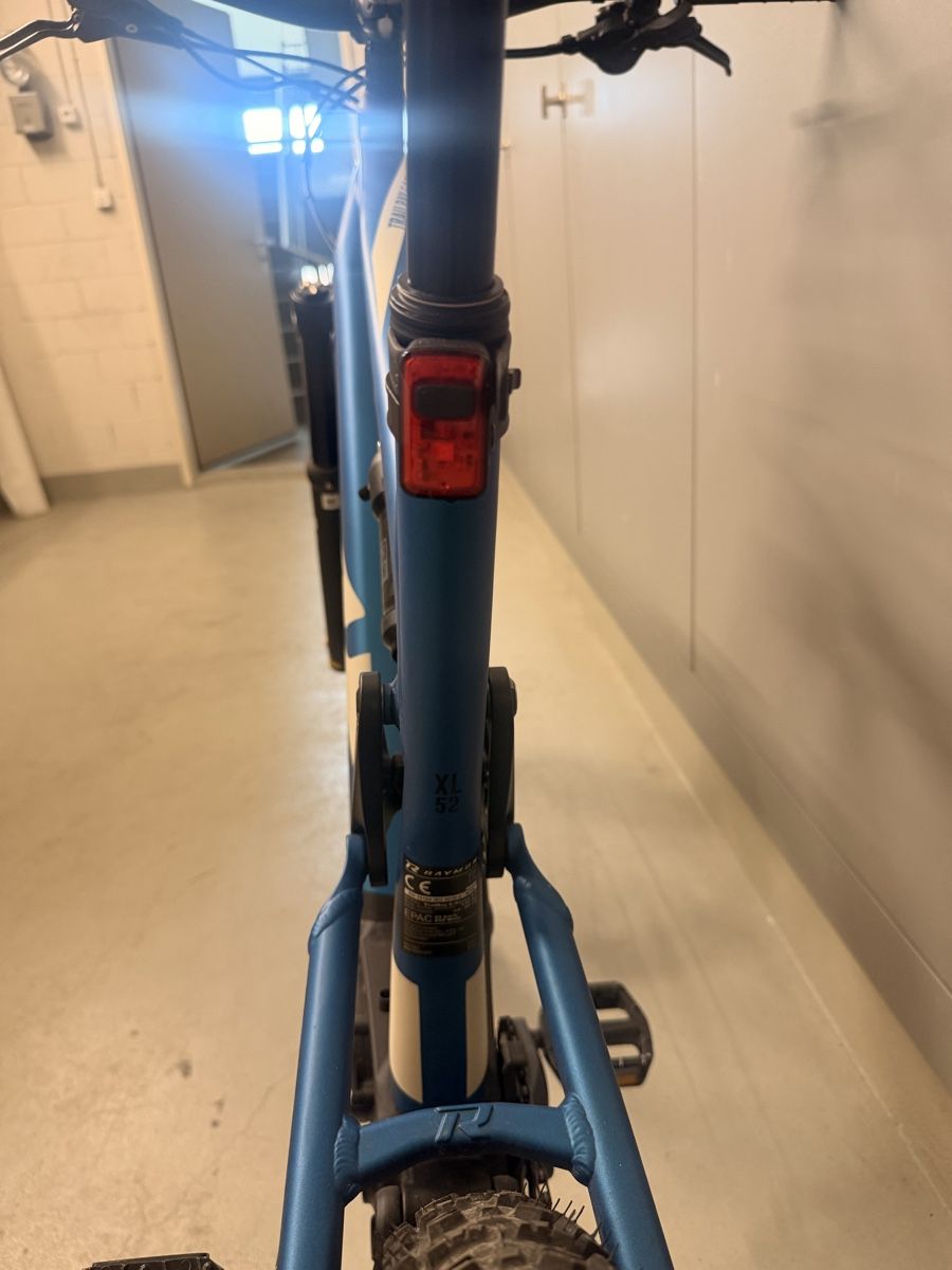 Vélos: Raymon TrailRay E 8.0 Fully Rahmengrösse 51 – D'occasion à Horgen par MystX_Ronin 4