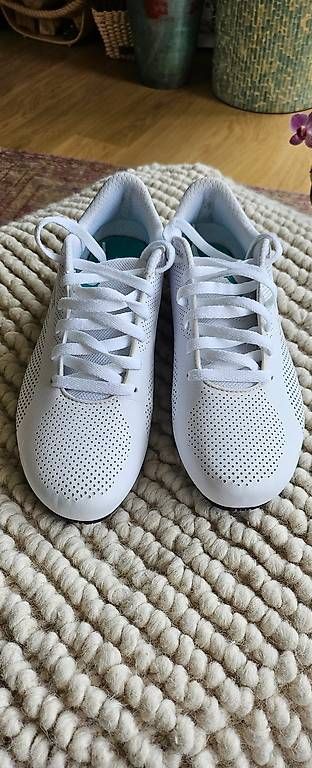 Scarpe da uomo: Puma AMG Petronas  – Usato da Bassersdorf venduto da capricornswiss