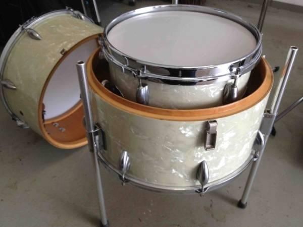 Strumenti musicali: Schlagzeug Set Eugen Giannini (Babuschka) – Usato da Movelier venduto da Sww 4