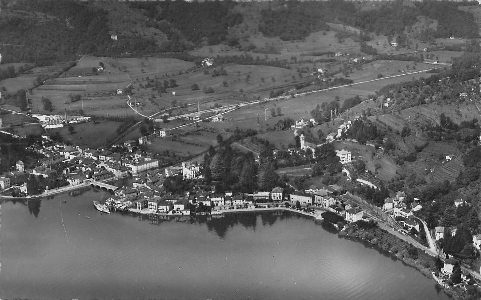 Cartoline postali: Ponte Tresa – Usato da Biasca venduto da Blenio71