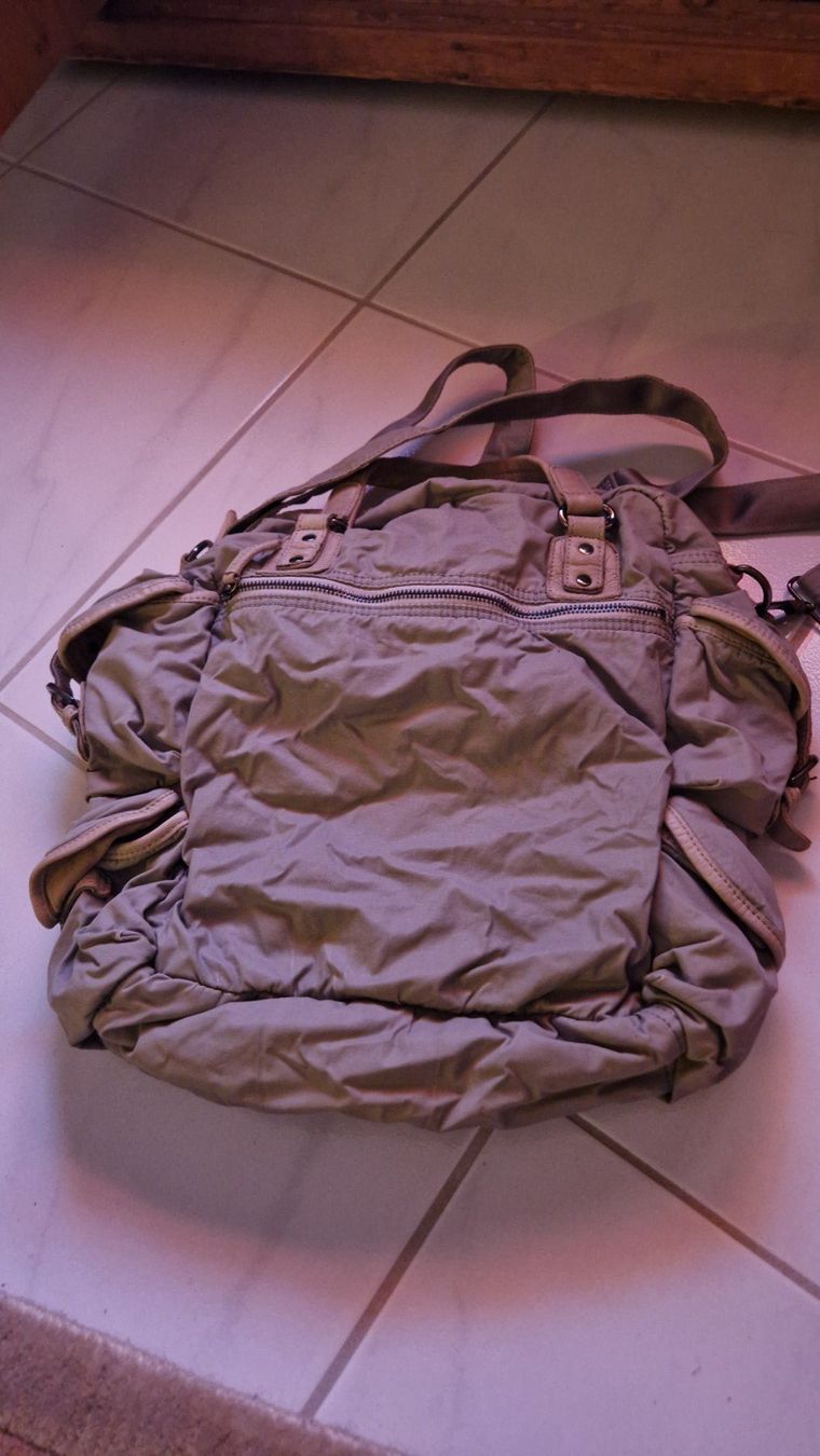 Liebeskind Sacs: Umhängetasche von Liebeskind – D'occasion à Rütihof par Teddy1985 2