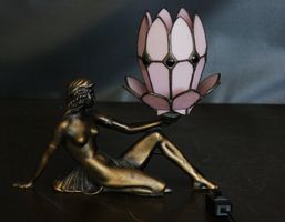 Vintage Art Deco Tischlampe im Tiffany Stil