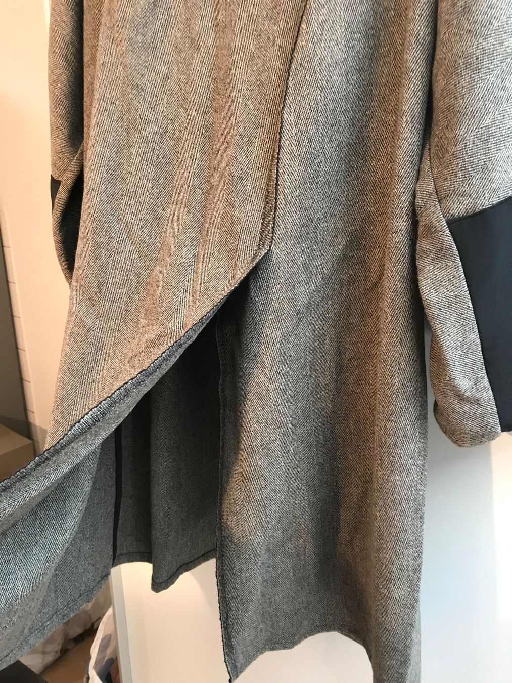 Kleider: Wollkleid Frauen Grau – Neu (gemäss Beschreibung) aus Therwil von jonasiw 2