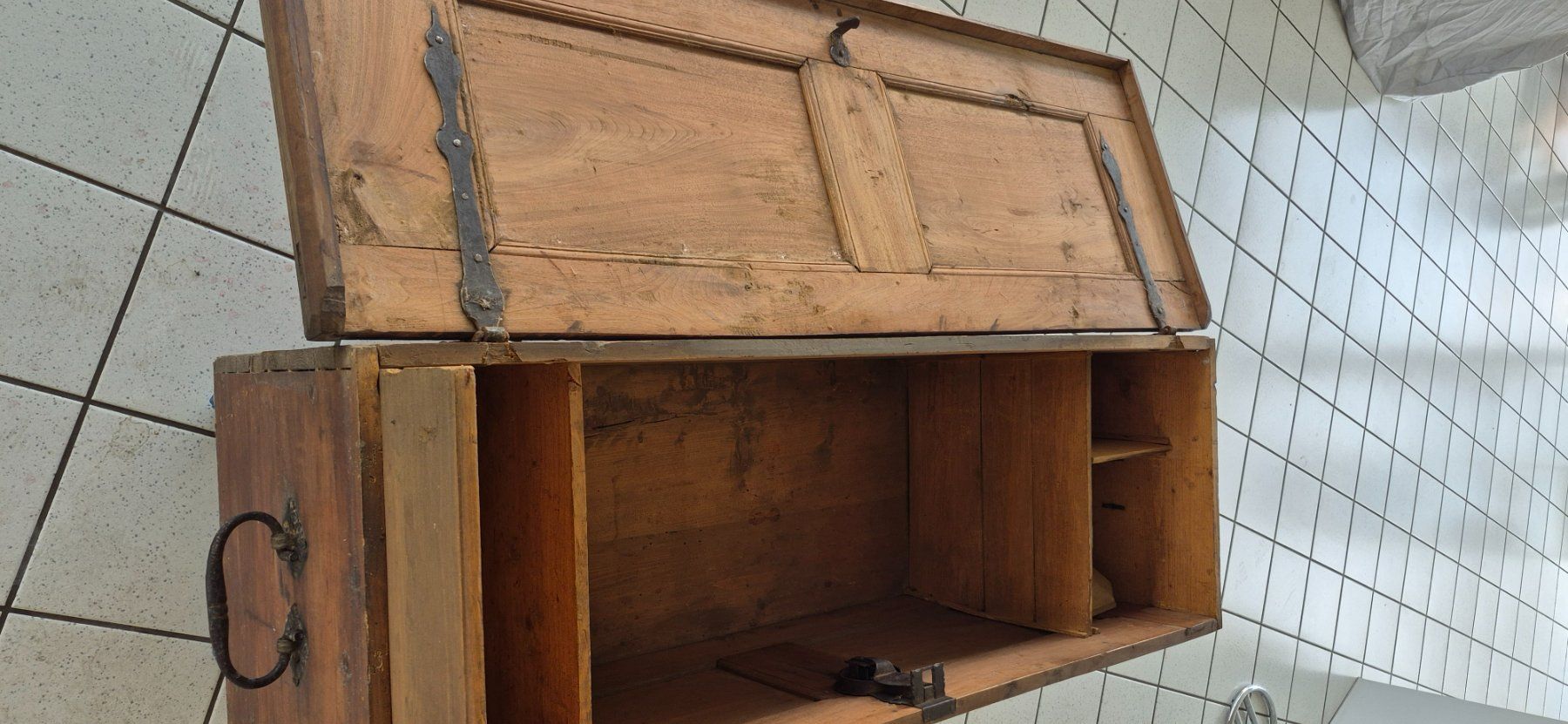 Truhen: Antike Truhe – Gebraucht aus Aadorf von mue_5cks 2