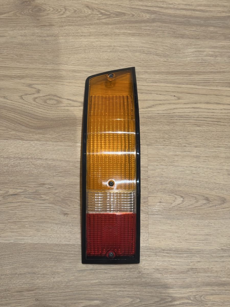 Porsche Tutti pezzi di ricambio auto: Verre de feu ARD Porsche 911 – Nuovo e nell'imballaggio originale da Neuchâtel venduto da CP-AUTOS 1