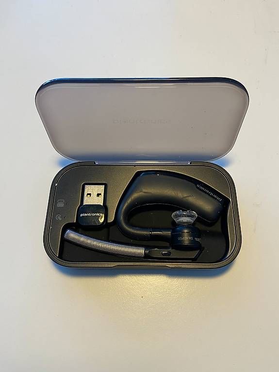 Cuffie: Plantronics Voyager Legend Bluetooth-Headset, mit USB-Dongle – Usato da Zollikerberg venduto da oli_7vvv