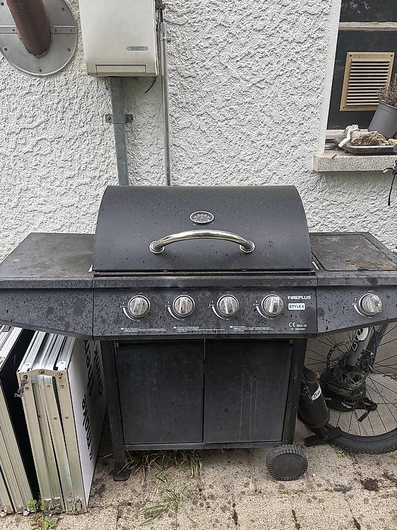 Grills: Gasgrill – Gebraucht aus Flamatt von MelodieMay