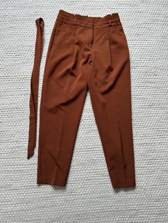 New Look Damen Stoffhose Gr. 36 Rostbraun – High Waist mit G