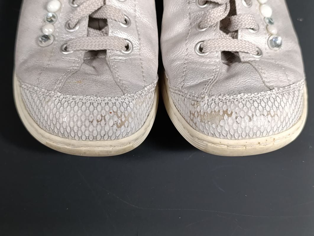 Rieker Scarpe da donna: RIEKER Basket grise taille 39 – Usato da Thielle venduto da Plusvalue_Neuchatel 5