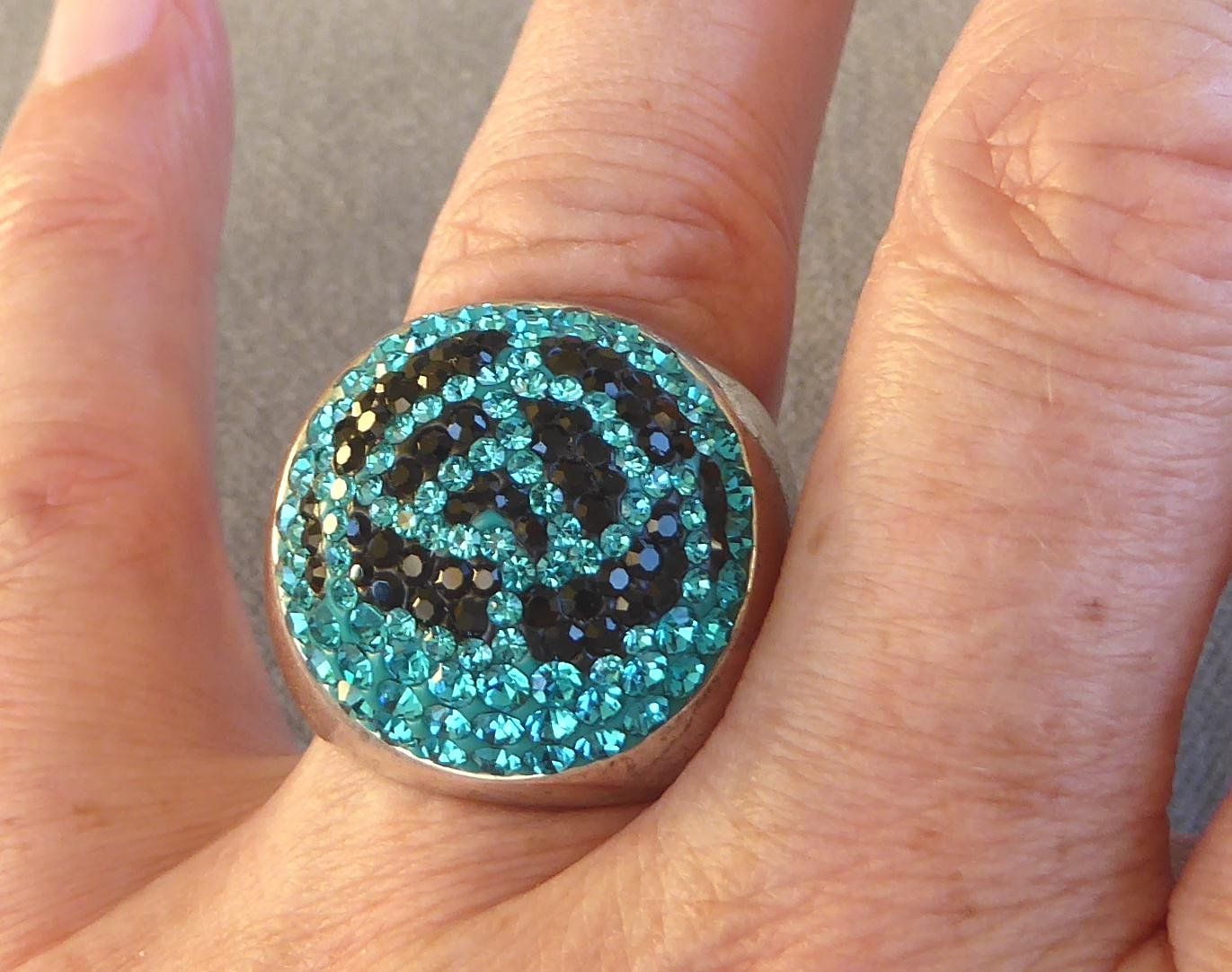 Ringe: Ring 925 mit synthetischen Steinchen – Gebraucht aus Muri AG von Lineli2020