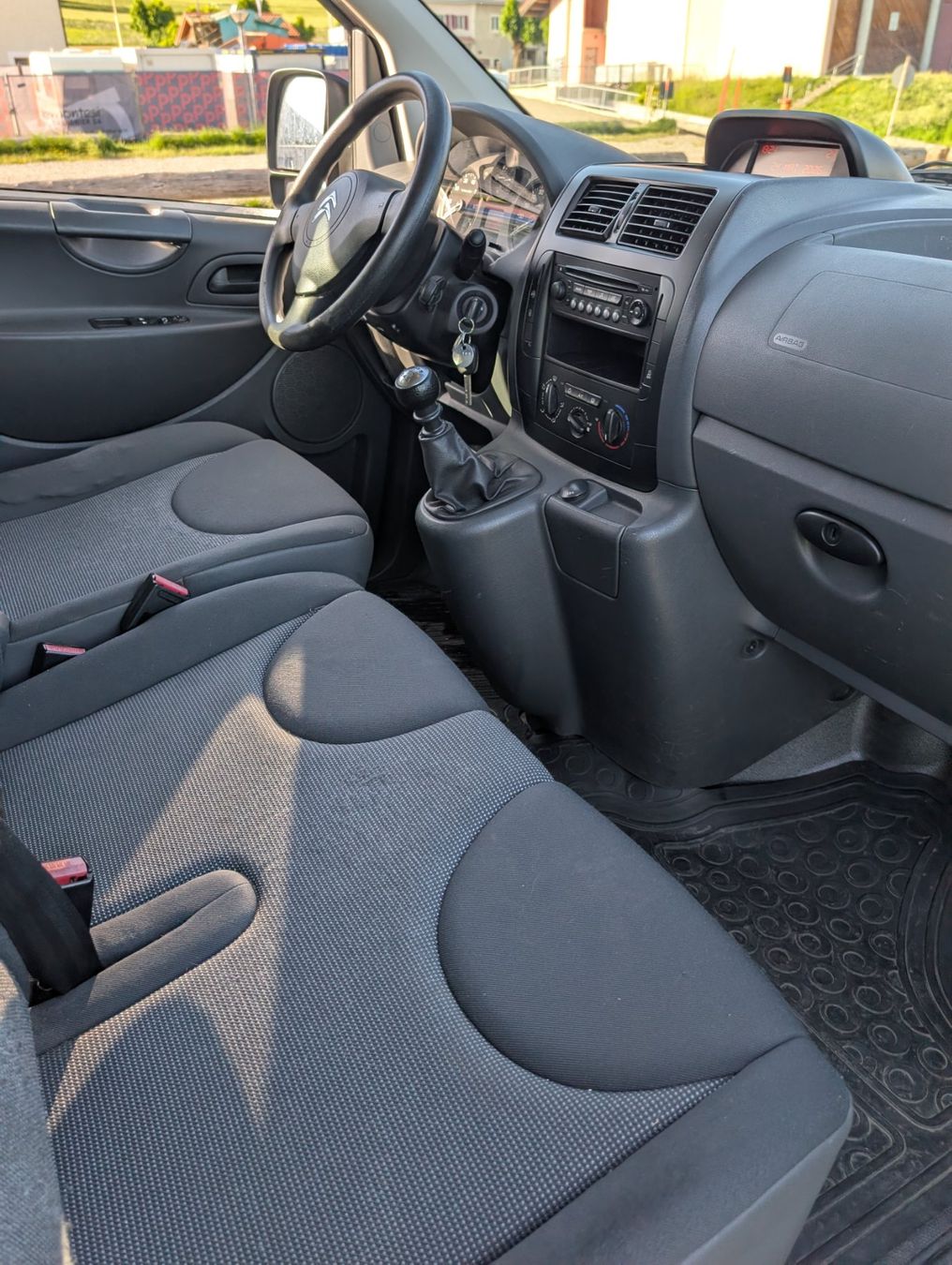 Automobili: Citroen Jumpy 2.0 HDi 128 cv – Usato da Chézard-St-Martin venduto da Pieralory 3