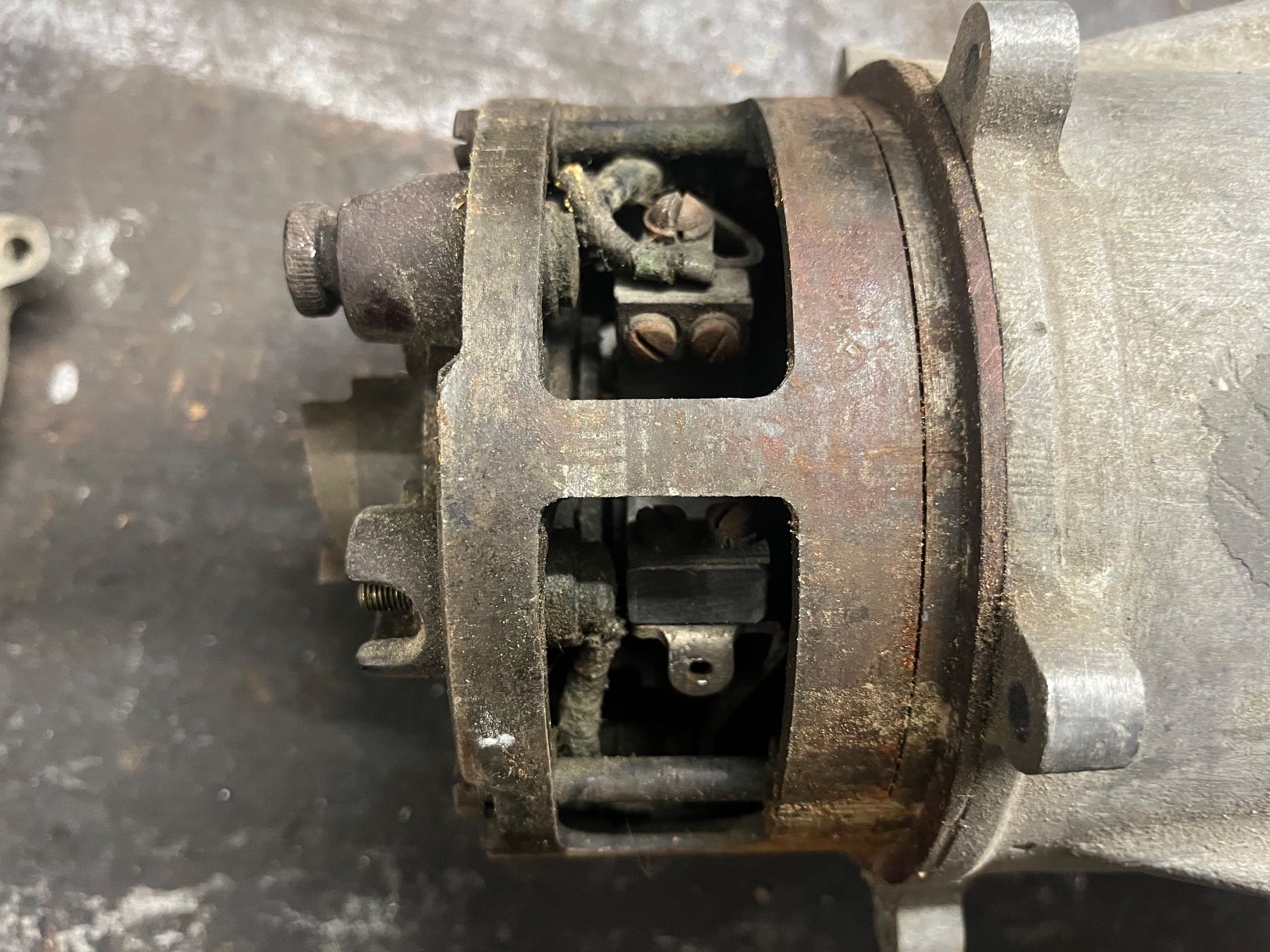 MG Tutti pezzi di ricambio auto: Lichtmaschine  Fiat 509 – Usato da Hedingen venduto da Walo1315 2