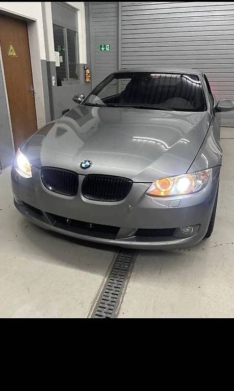 Autos: E 93 i  – D'occasion à Wil SG par tot_jl8b 2