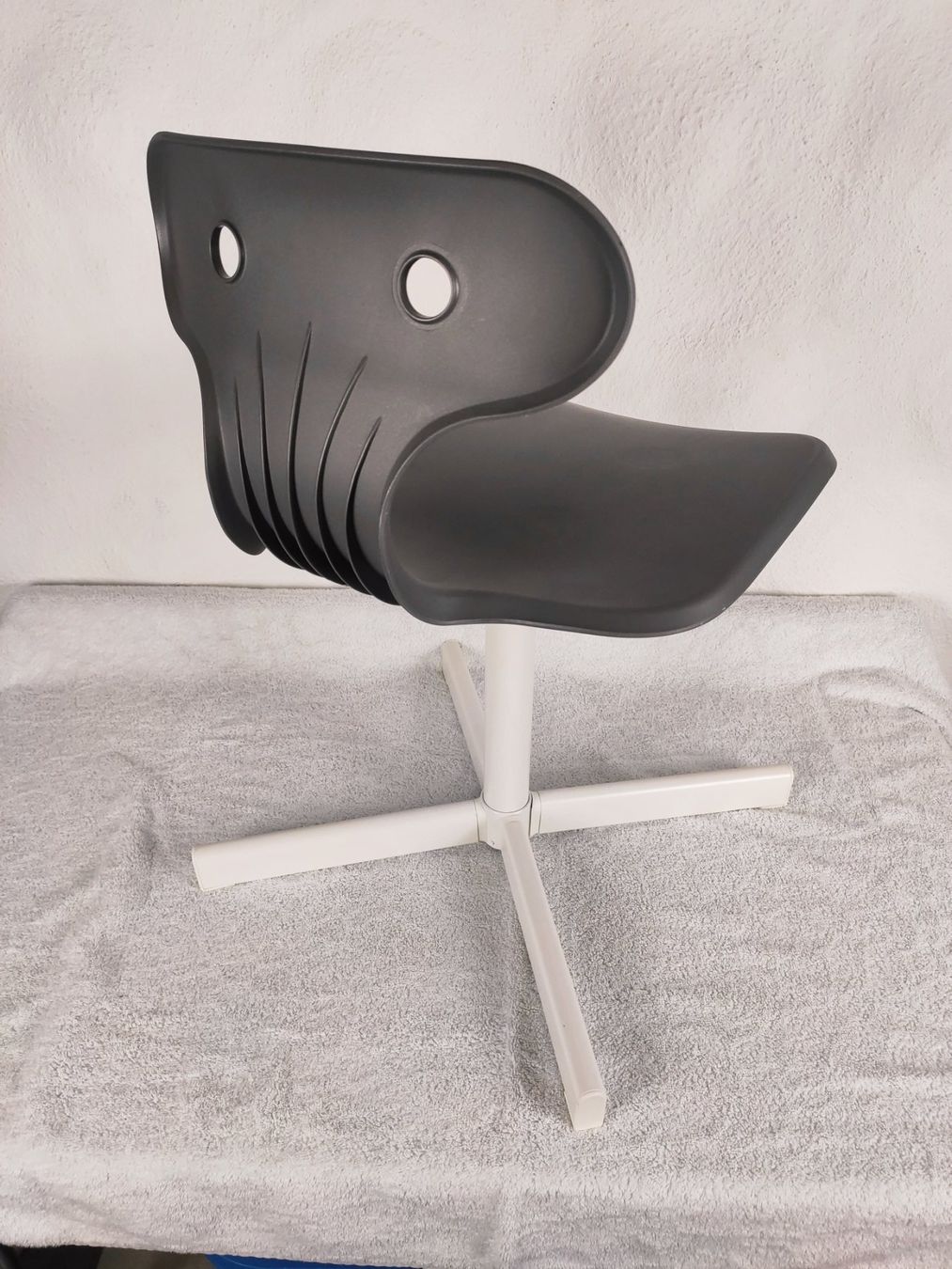 Ikea Stühle: Kinderstuhl – Neu (gemäss Beschreibung) aus Kreuzlingen von sko_9v6b 2