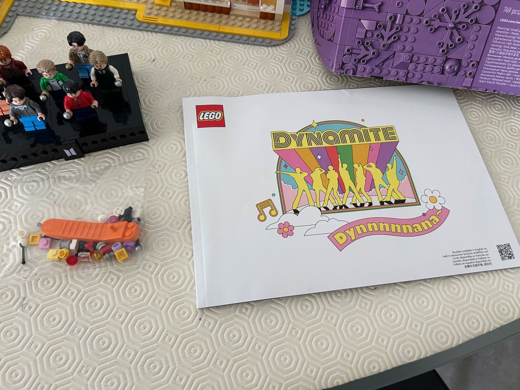 Lego Kit di costruzioni: LEGO Ideas 21339 - BTS Dynamite – Usato da Arbedo venduto da nadia1973 2
