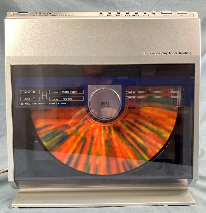 Kultiger Vertikal Plattenspieler Sharp RP114 Kaufen auf Ricardo