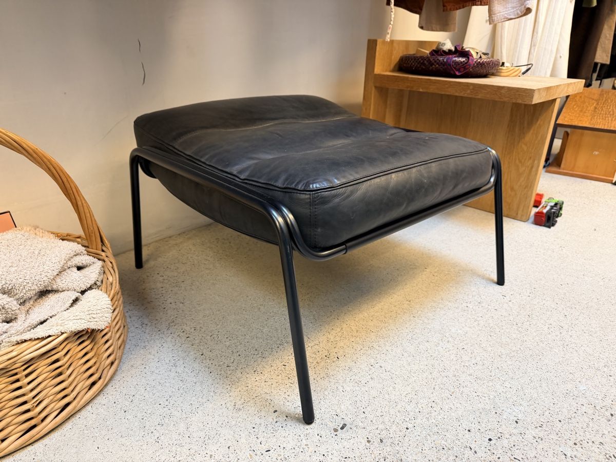 Zanotta Poltrone: Sessel Maggiolina Zanotta inkl. Hocker – Usato da Münchenstein venduto da Dinton 4